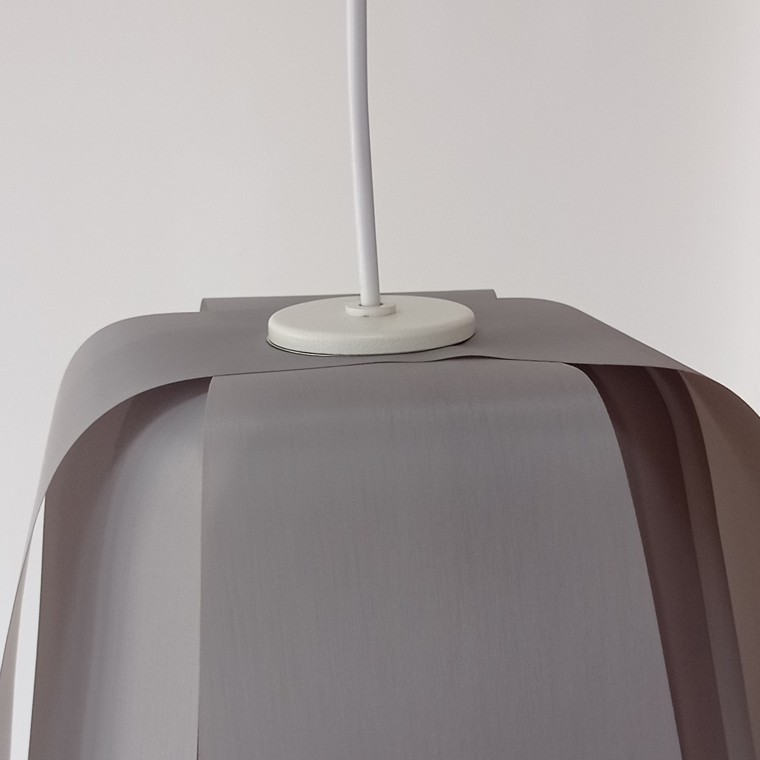 Eco, lampe, suspension, lumineuse éco-responsable, éco-conçue recyclée design, Tulipe, lumière, luminaire, décoration, intérieur, espace