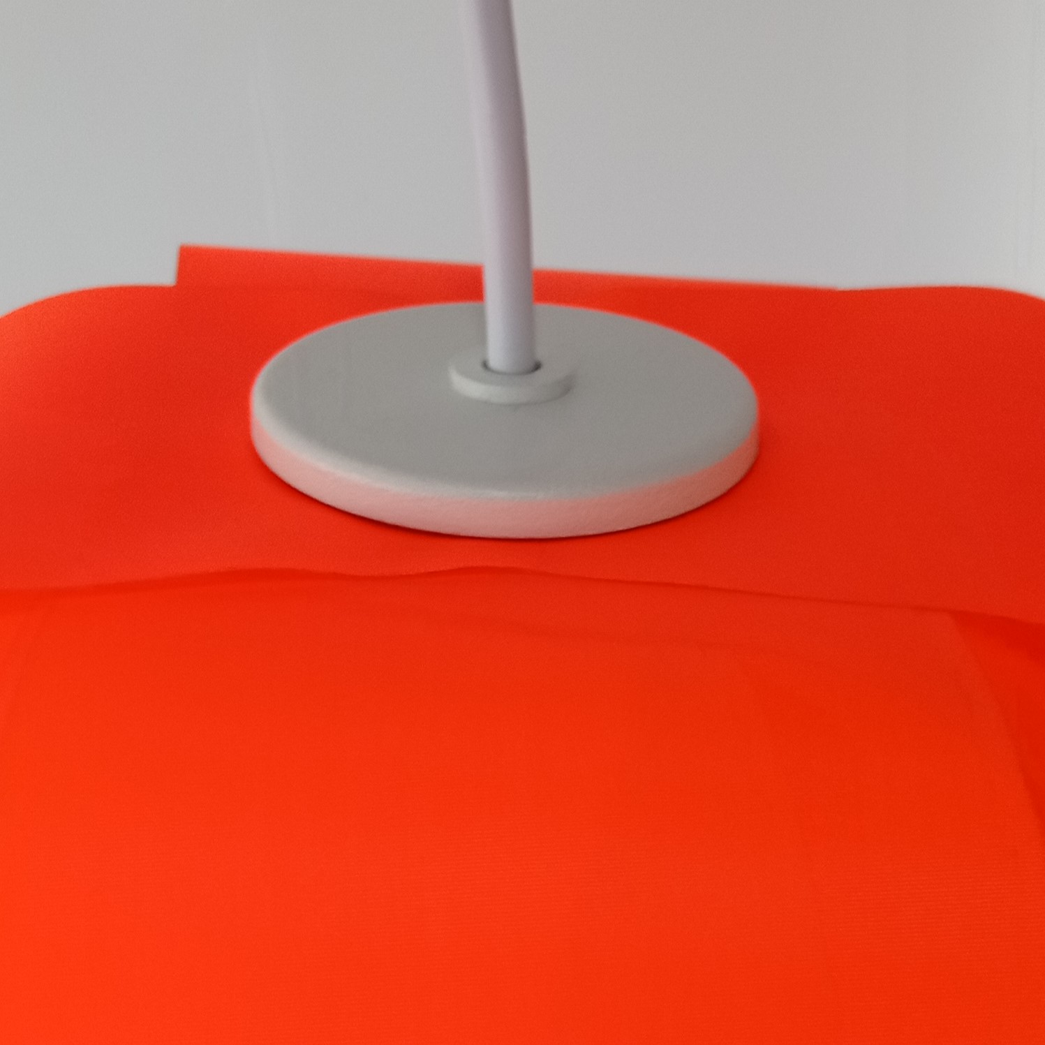 Eco, lampe, suspension, lumineuse éco-responsable, éco-conçue recyclée design, Tulipe, lumière, luminaire, décoration, intérieur, espace