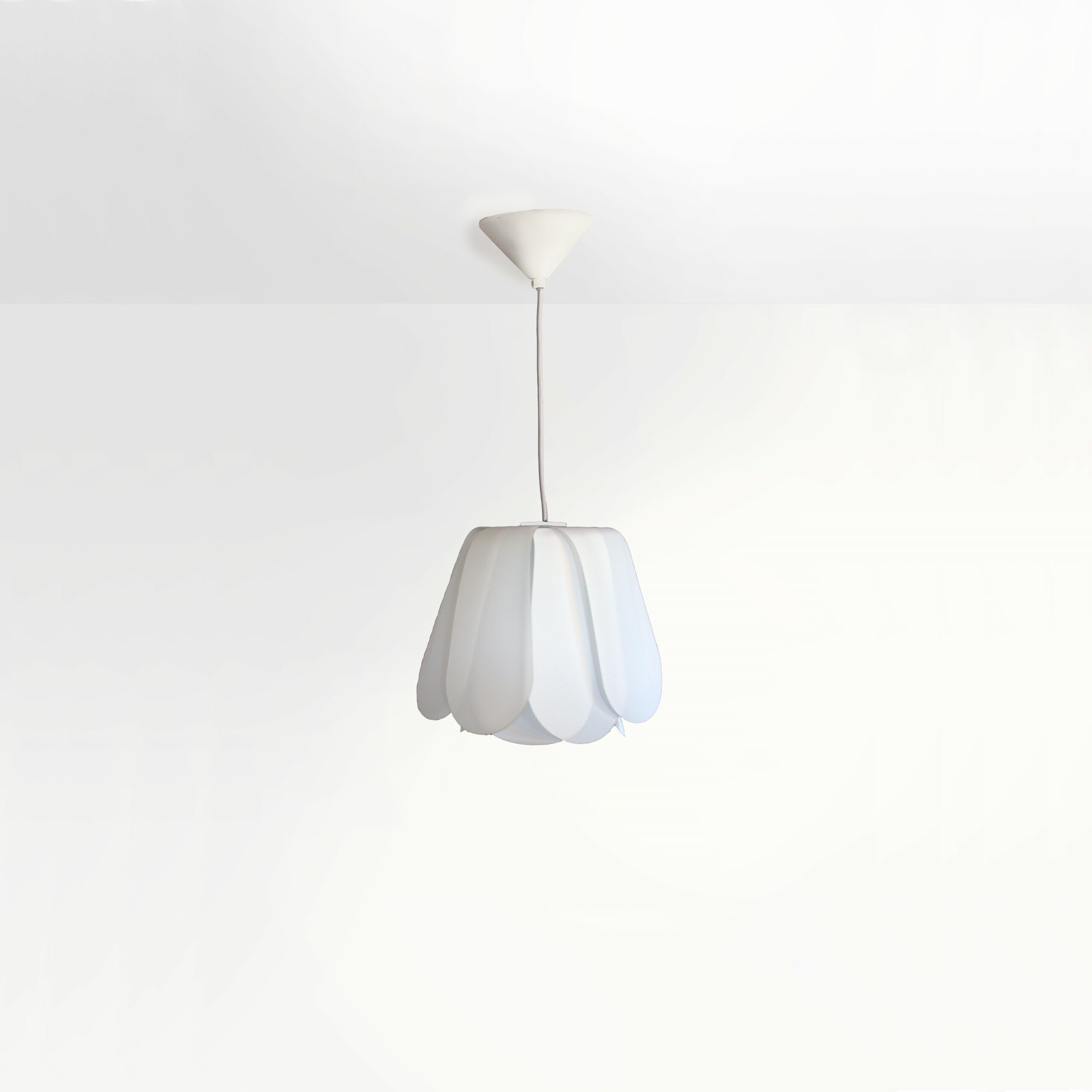 Tulipe suspension florale blanche éco-responsable